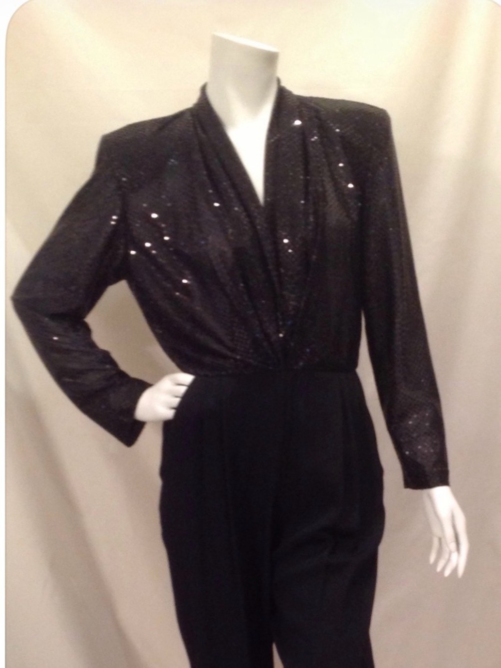 VTG Womens Sz 10 Blk Sequin L Sleeve Wrap top front Padded Shoulder, Jumpsuit